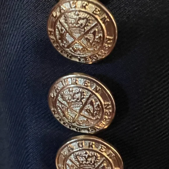 Ralph Lauren Navy Blue blazer w gold buttons 100% wool 42R worn once - Picture 2 of 16